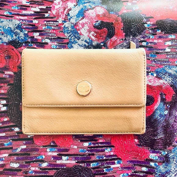 CHANEL Vintage Card Holder - Picture 1 of 12